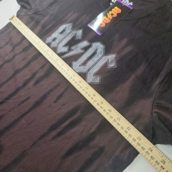 NEW XXL ACDC ROCK BAND BLACK MENS CONCERT TSHIRT 2 EXTRA LARGE NWT - Picture 2 of 8
